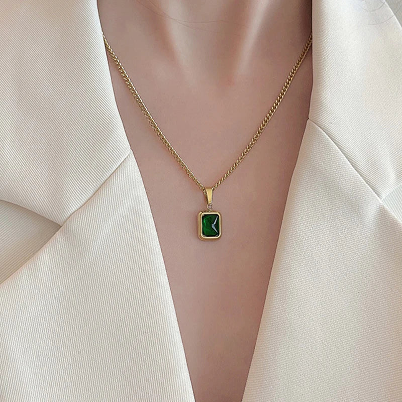 2023 New LOVE Vintage Olive Beads Chian Necklace For Women Girl Clavicle Choker Sexy Fashion Jewelry Gift Party collier