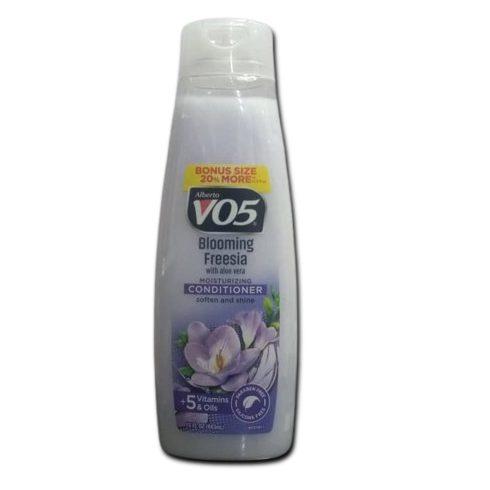 VO5 CONDITIONER FOR BADY & BOUNCE, + 5 VITAMIN & OIL , 15 FL OZ (445 ml)
