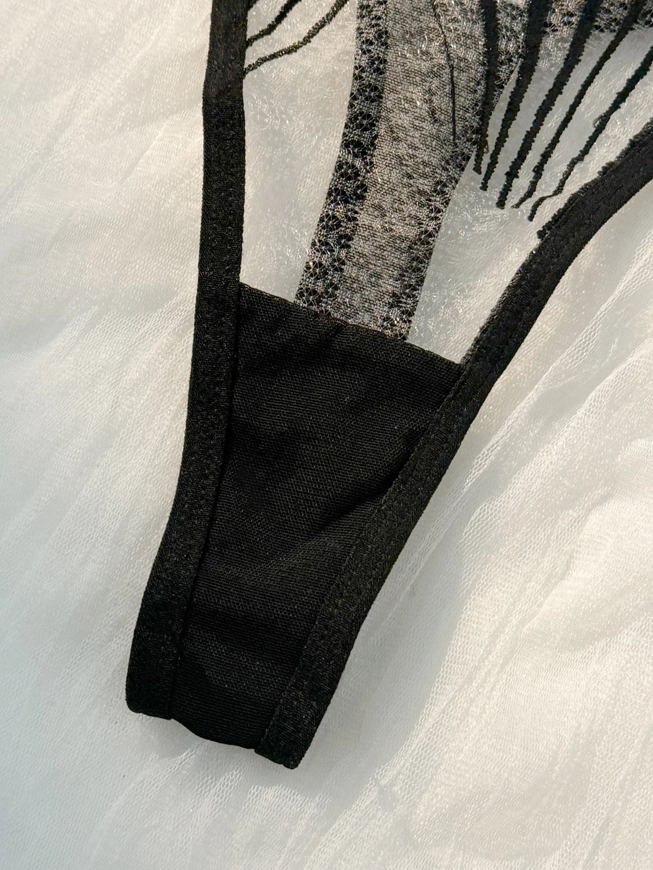 2pcs Women's Bra Set Sexy Lace Mesh Lingerie Set Ultra Thin Breathable Comfortable Lightweight Scallop Transparent Lingerie Set